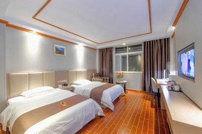 為什么速8酒店加盟品牌結(jié)合遠(yuǎn)程健康管理服務(wù)成為投資者首選？